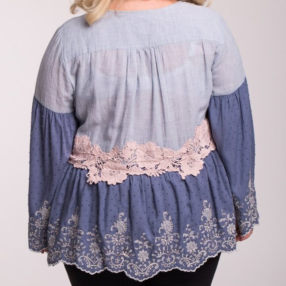 LOGO Lavish Boho Peasant Top M | Blue Mixed Media Swiss Dot Lace Hem Tunic - Picture 3 of 13